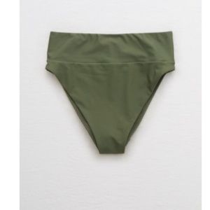 NWT Aerie green swim bottoms